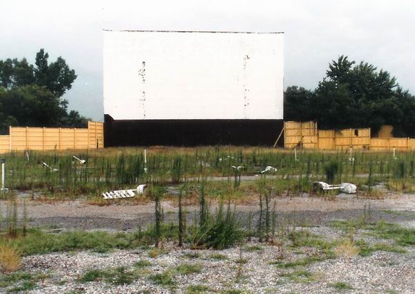 Pontiac Drive-In Theatre - Screen 1991 From Greg Mcglone